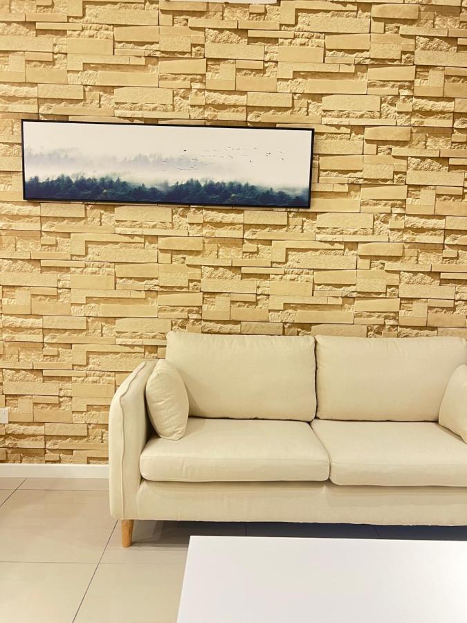 Mucihome Clio 3R2B, Putrajaya Condo Near To Ioi City Mall, Alamanda, Hospital Serdang, Wetland Studio Kru Dll- Non Smoking Home For Malaysian Only Eksteriør billede