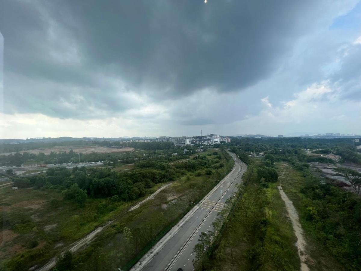 Mucihome Clio 3R2B, Putrajaya Condo Near To Ioi City Mall, Alamanda, Hospital Serdang, Wetland Studio Kru Dll- Non Smoking Home For Malaysian Only Eksteriør billede
