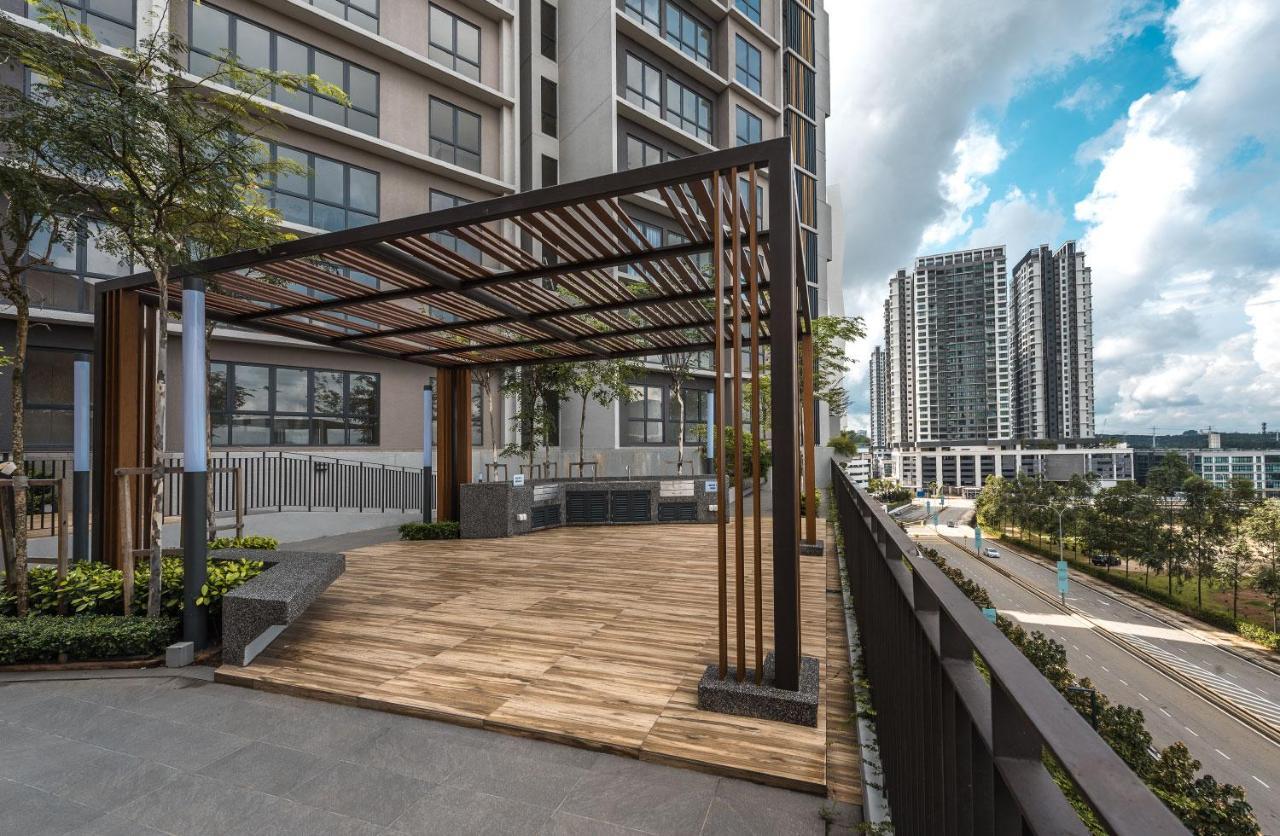 Mucihome Clio 3R2B, Putrajaya Condo Near To Ioi City Mall, Alamanda, Hospital Serdang, Wetland Studio Kru Dll- Non Smoking Home For Malaysian Only Eksteriør billede