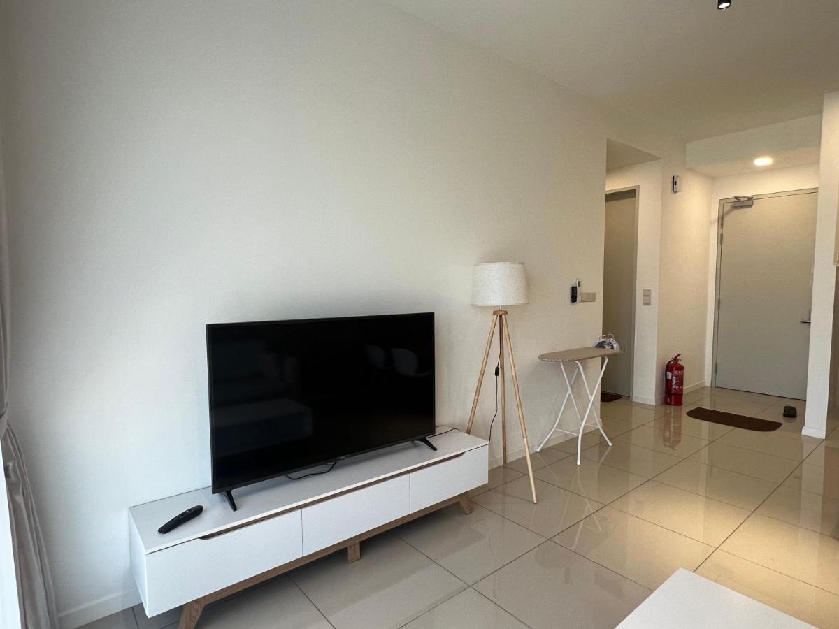 Mucihome Clio 3R2B, Putrajaya Condo Near To Ioi City Mall, Alamanda, Hospital Serdang, Wetland Studio Kru Dll- Non Smoking Home For Malaysian Only Eksteriør billede
