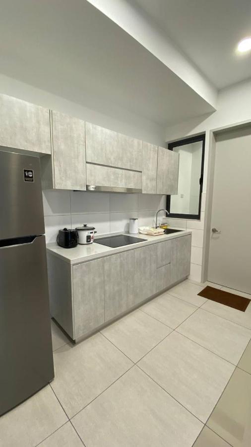 Mucihome Clio 3R2B, Putrajaya Condo Near To Ioi City Mall, Alamanda, Hospital Serdang, Wetland Studio Kru Dll- Non Smoking Home For Malaysian Only Eksteriør billede